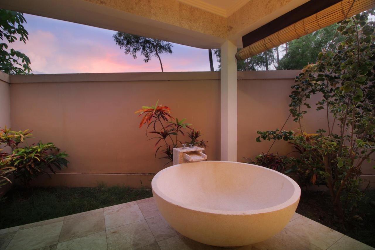 Lombok Sunset Bay Resort 瑟克通 外观 照片